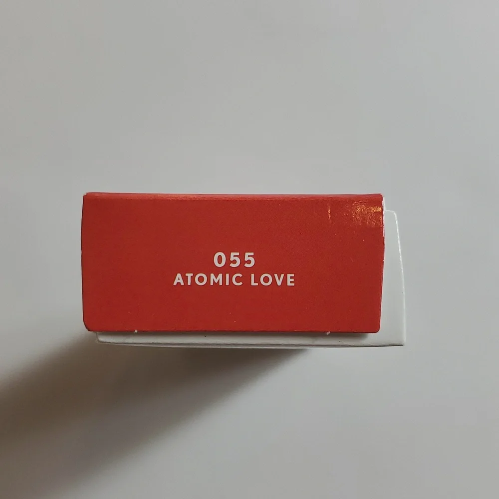 Covergirl Outlast All-Day Lip Color - Atomic Love Red